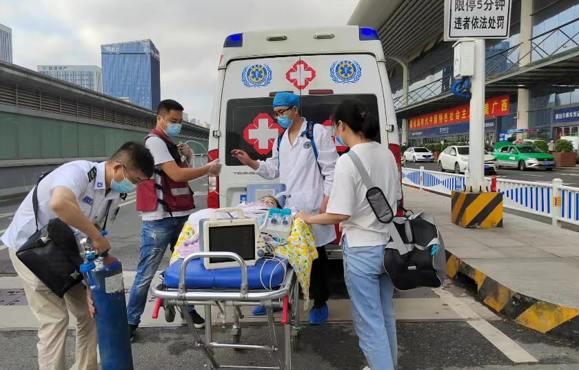 信丰县救护车出租公司